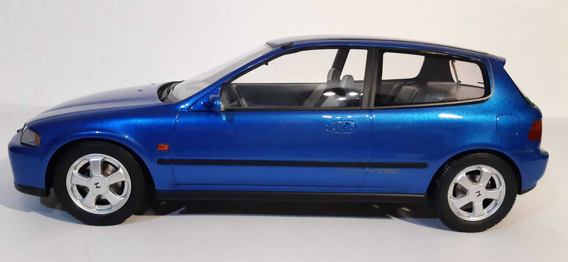 1/18 Honda Civic EG6 - Triple 9