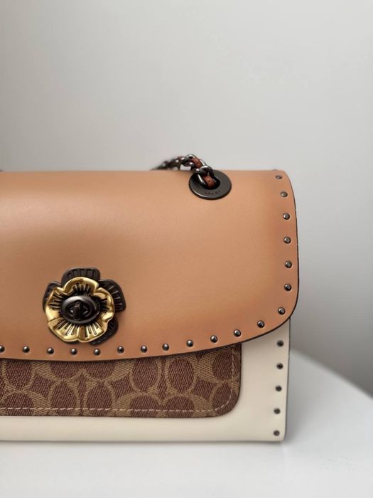 Сумкa Coach оригінал з лоту, без бірки. Два кольори