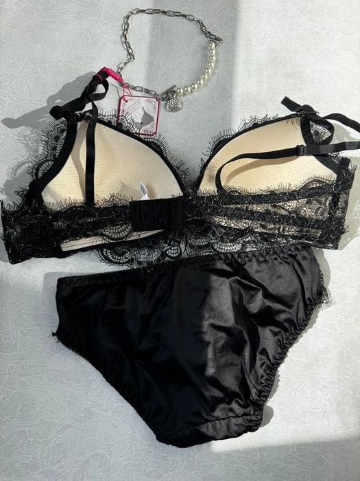 Комплект білизни