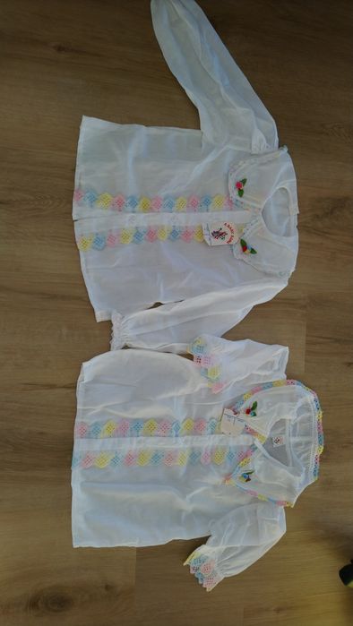 Bluzki białe 2 szt r 122/128