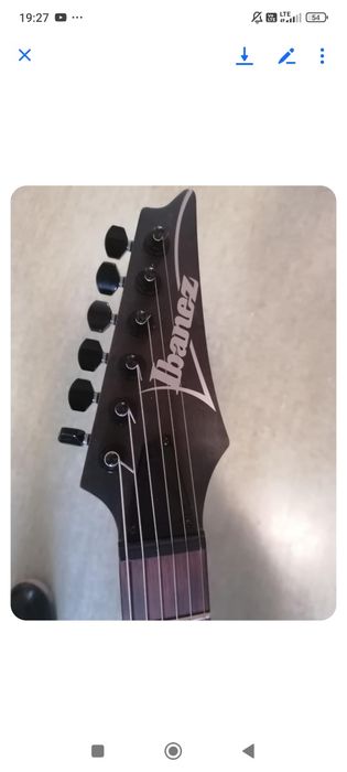 Czerwona Gitara elektryczna
