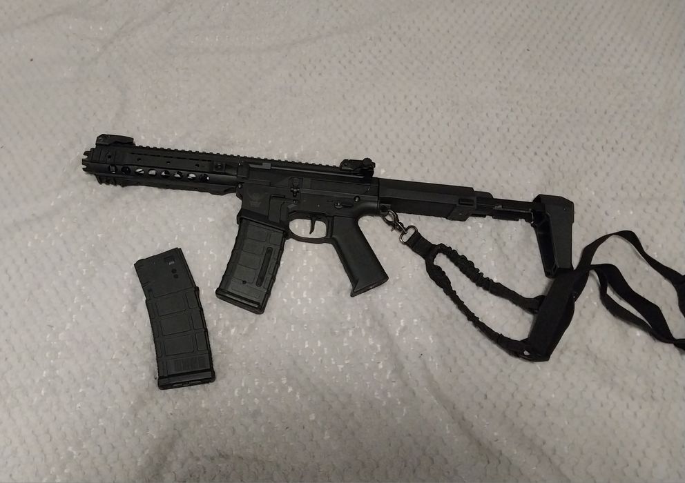 Іграшка дитяча автомат