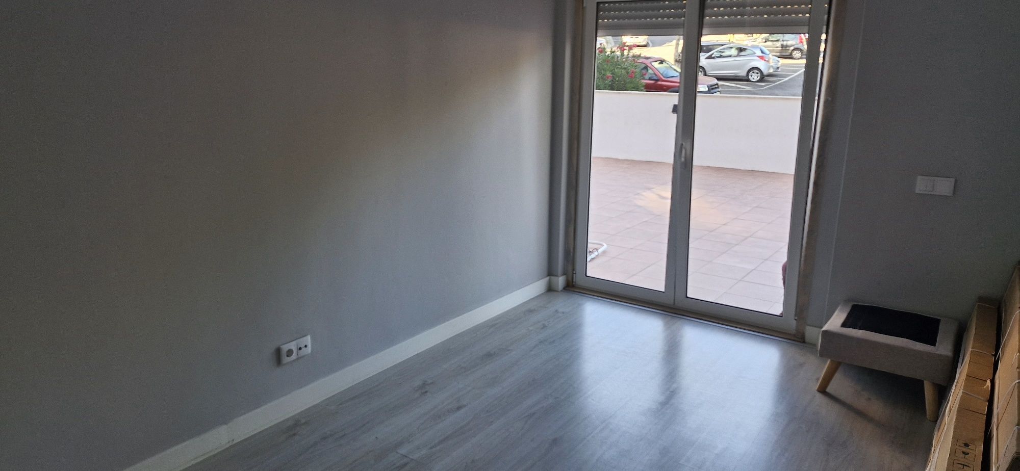 Alugo quarto impecável na Ramada