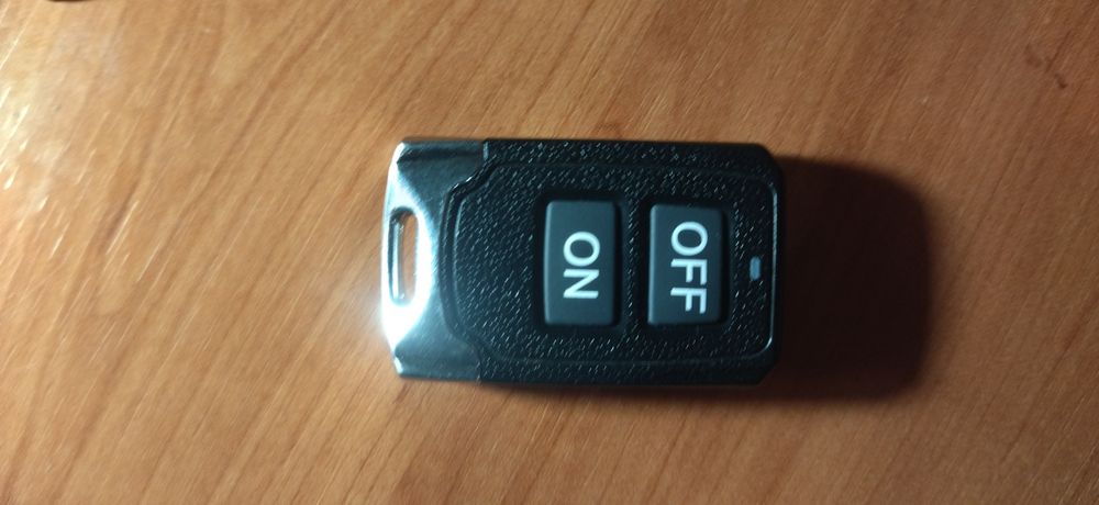 Брелок  двухконтактный (для smart замка)