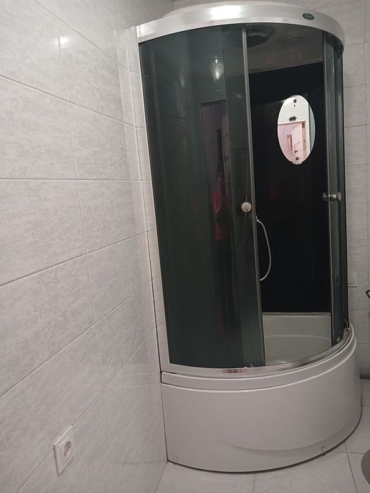 Продам душовий бокс б/у