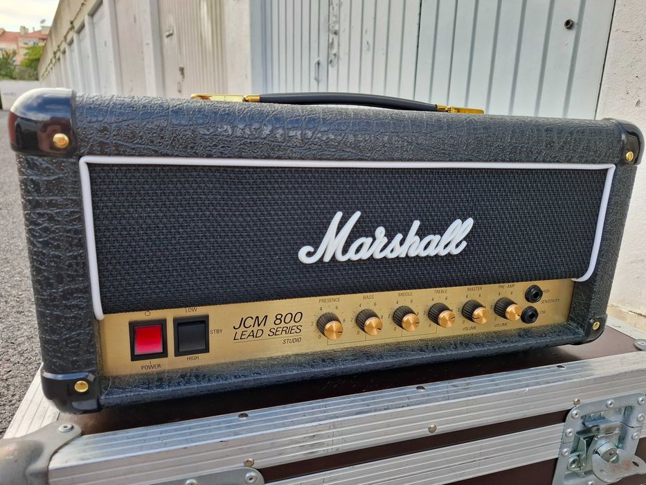 Marshall JCM 800 Studio head + flightcase