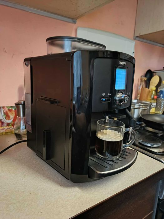 Ekspres ciśnieniowy automatyczny Krups