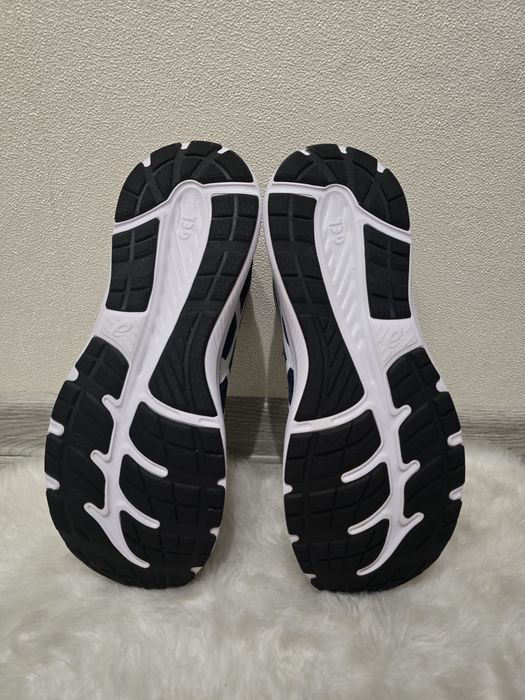 Чоловічі кросівки для бігу ASICS