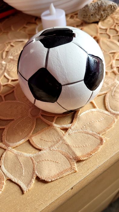 skarbonka piłka mała