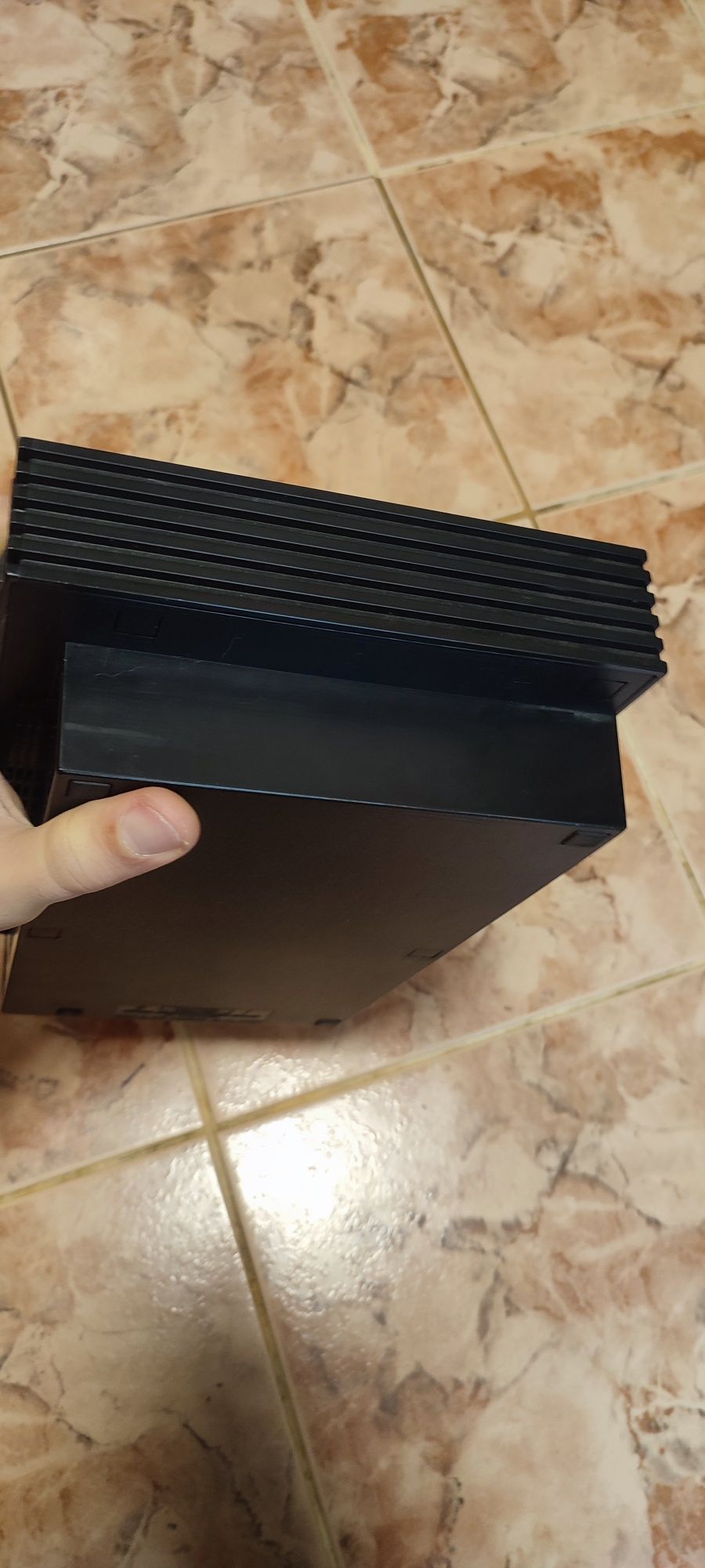 Playstation 2 FAT с HDD 500gb, установлено 140 игр