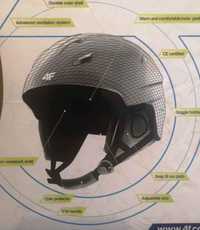 Kask narciarski 4F roz.. XS z pokrowcem