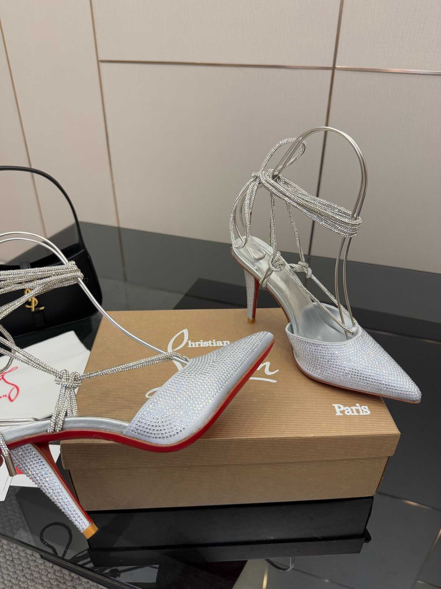Sandały Cistian Louboutin, damskie wysokie obcasy