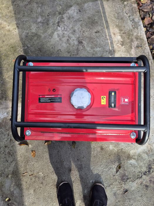 Продам: Бензиновый Генератор Edon PT-3000 (2.8/3.0 кВт)