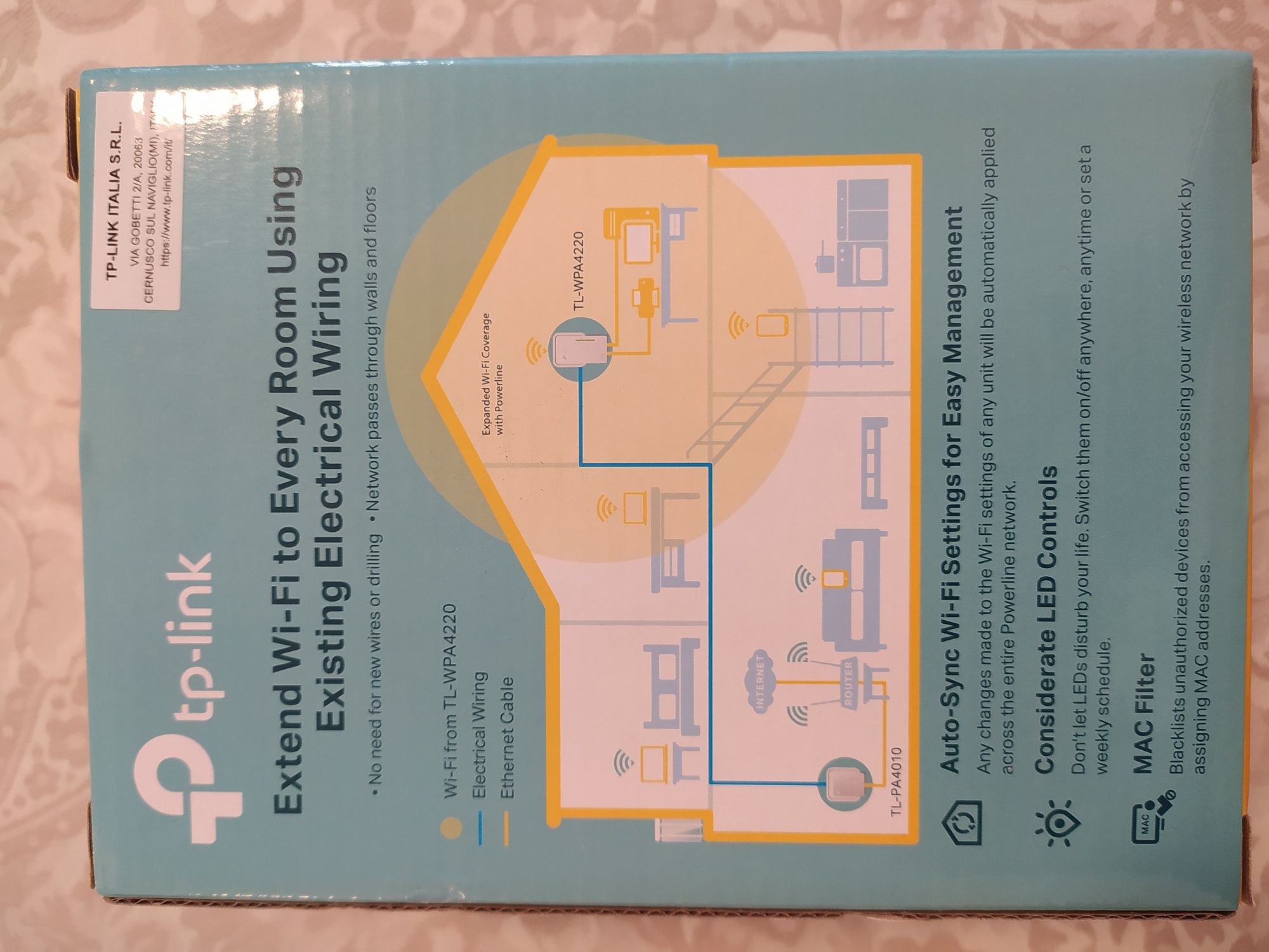 Vendo Amplificador de WiFi uso rede eléctrica TP-Link