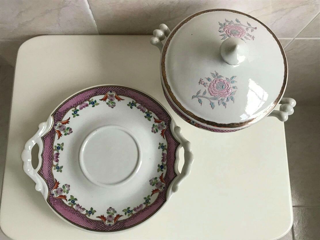 Peça de Porcelana