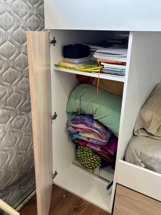 Cama beliche tripla sem colchão!!!