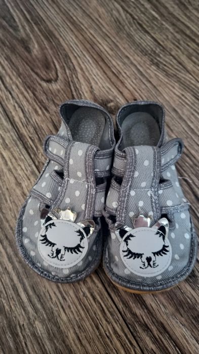 Kapcie do przedszkola żłobka Raweks elastyczne 24