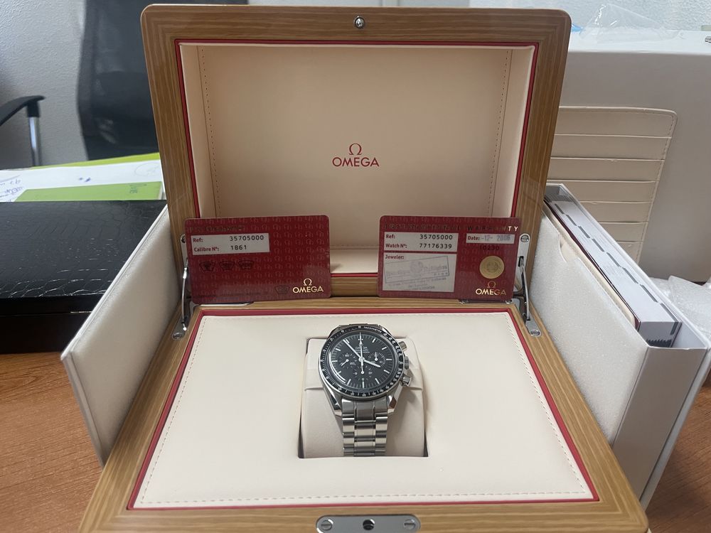 Omega Speedmaster Profissional