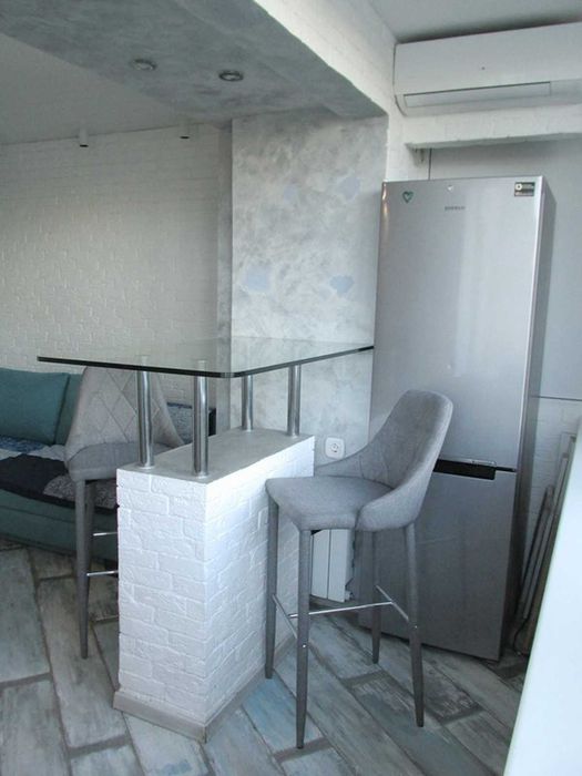 Ул. Ялтинская 9а. Стильная , уютная студия. Дизайнерский ремонт