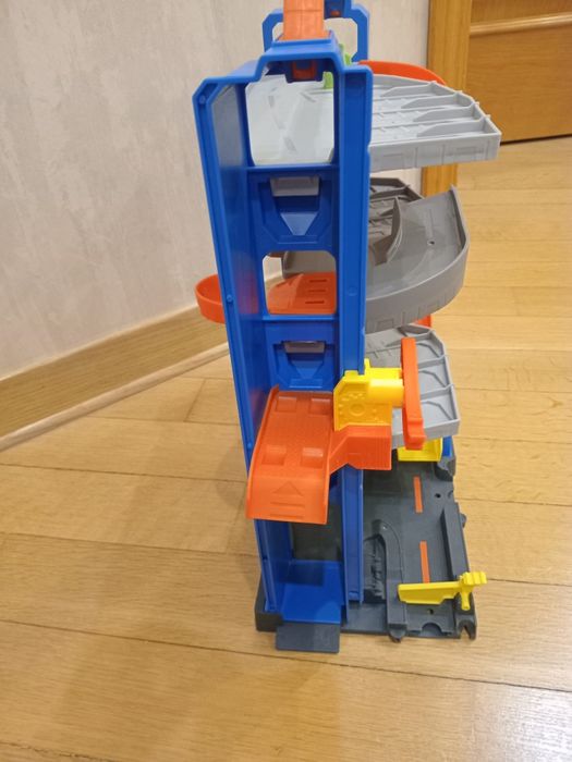 Продам автотрек Hot Wheels