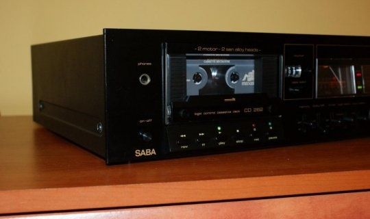 Кассетный проигрыватель Saba CD262