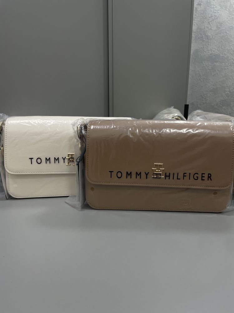 Сумочка Tommy Hilfiger