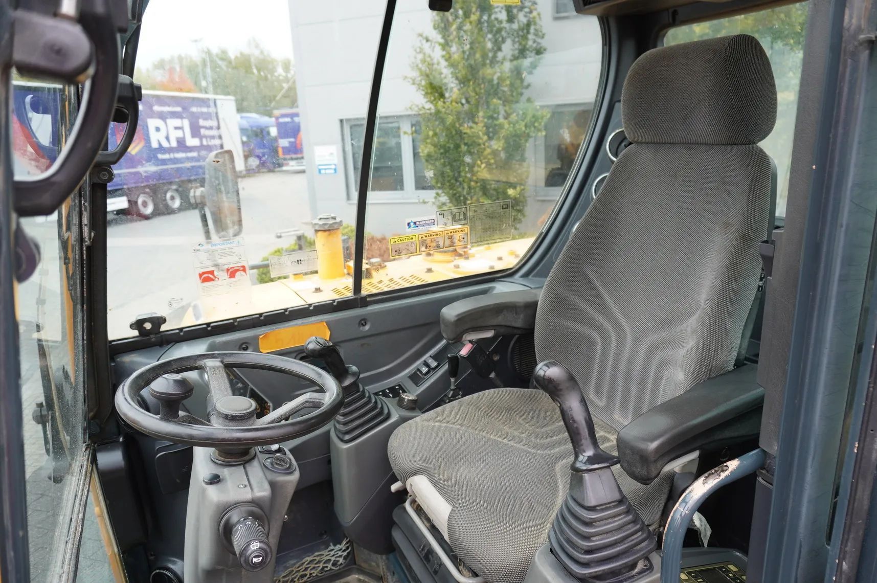 Hyundai Robex 55W-9 Koparka kołowa 5,5t / 2szt  _204841_