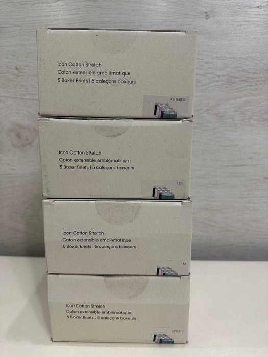 Набір боксерів Calvin Klein в коробці 5шт різного кольору