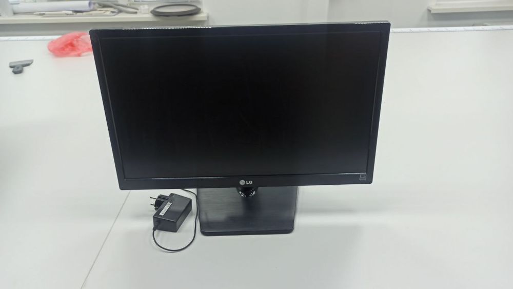 Продам монітори LG б/у
