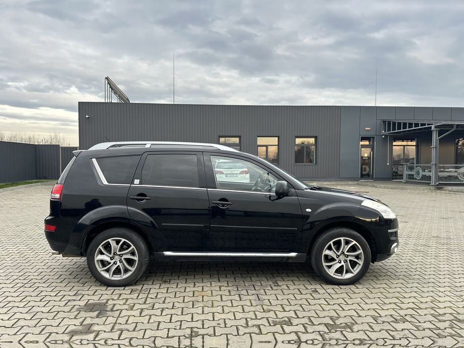 CITROEN  C-CROSSER. Автомат. 7-мість