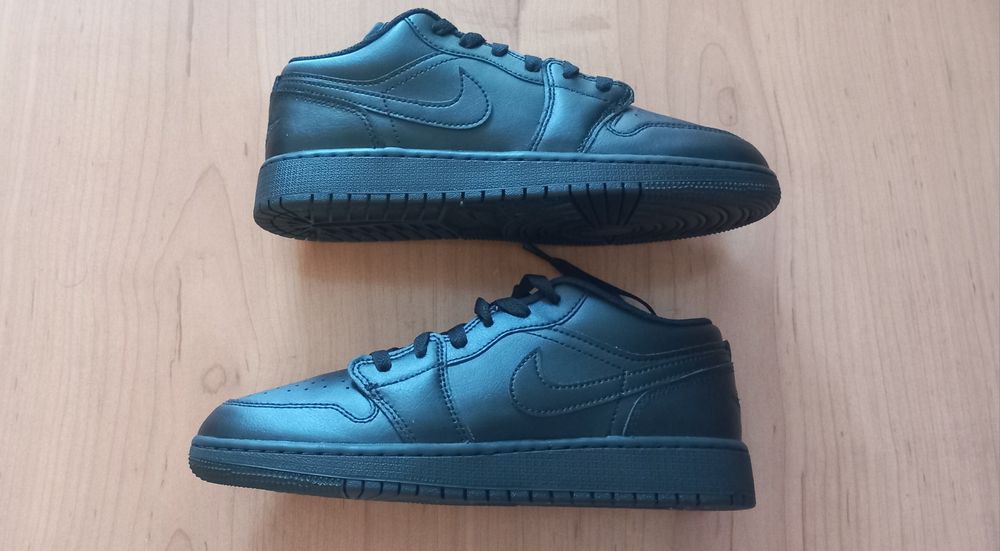 Ténis Nike Jordan Low All Black (NOVO)