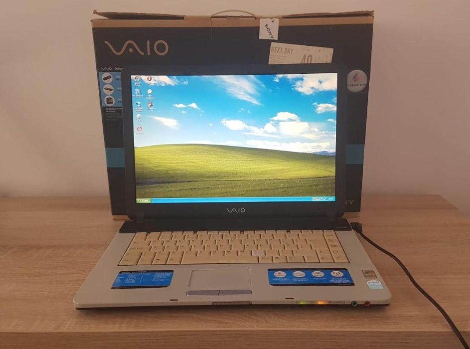 Laptop Sony VAIO FS145E