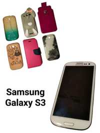Smartfon Samsung Galaxy S3 + 6 etui