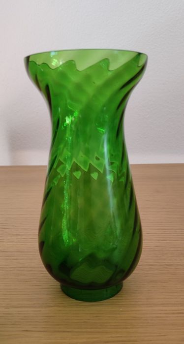 Tulipas para candeeiro, vidro verde espiral, valor unidade
