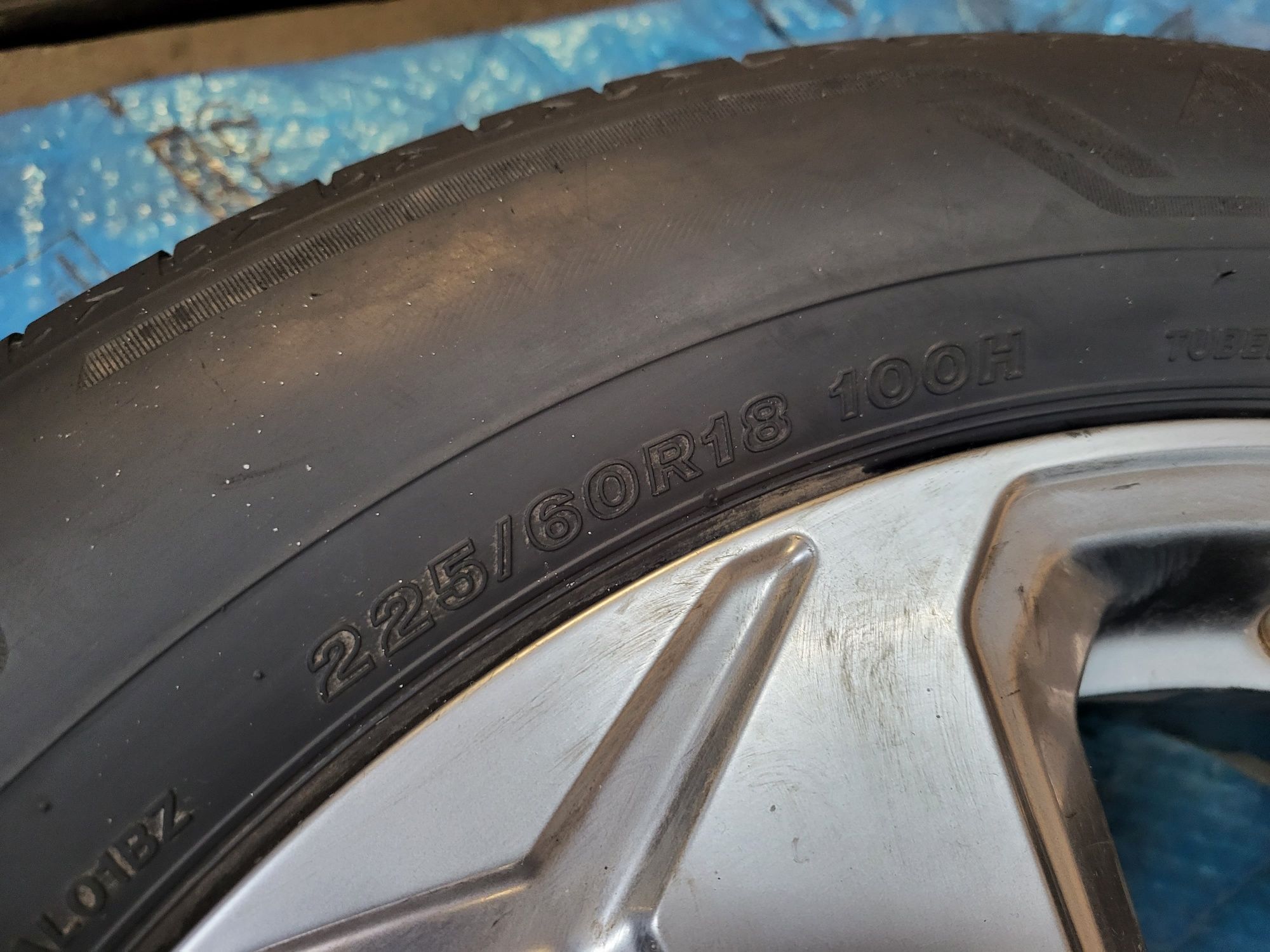 Felgi kola TOYOTA RAV4 V 18X7J