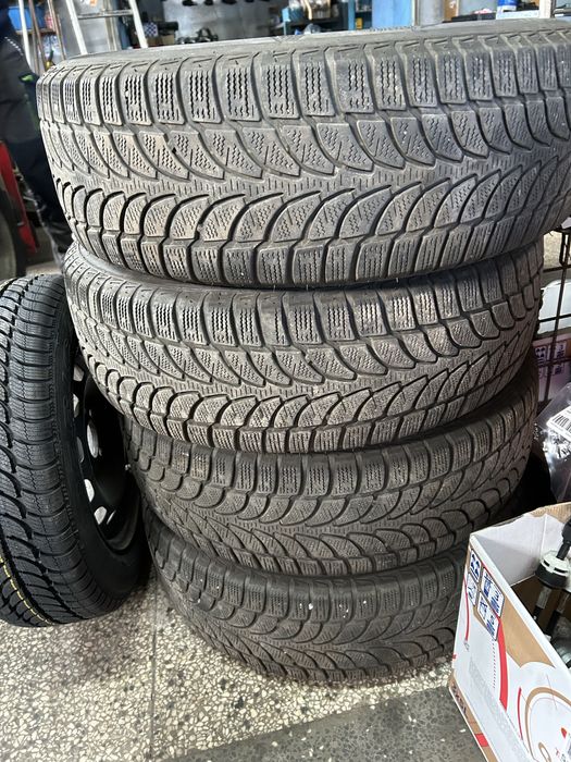 Opony zimowe SUV Bridgestone Blizzak 225/65R17 stan dobry