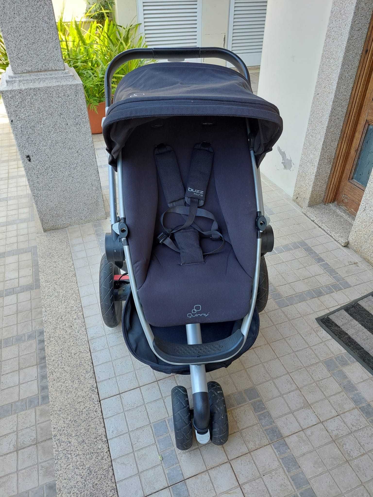 Carrinho de passeio Quinny Buzz