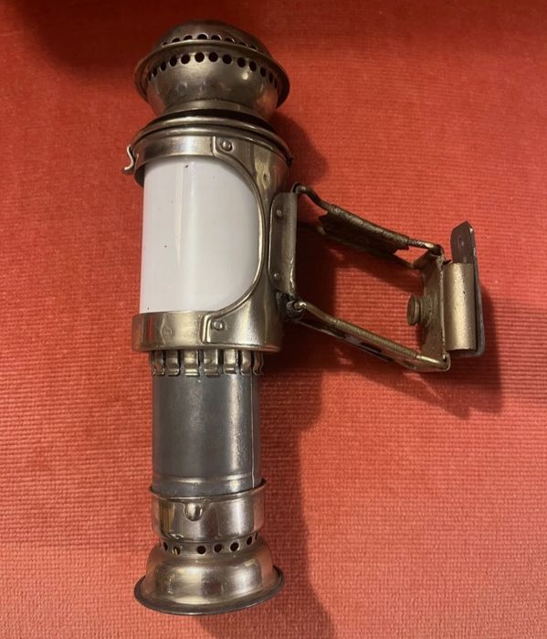 Lampka rowerowa zabytek