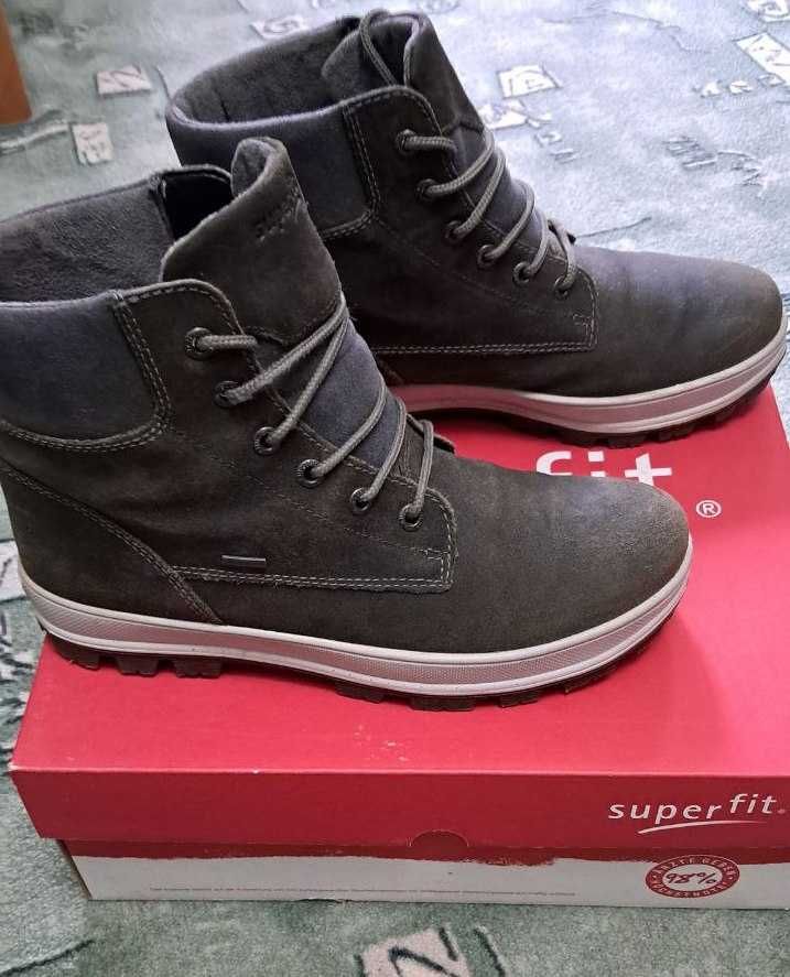 Ботинки зимние Superfit goretex 40 p