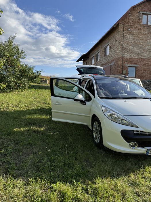 Peugeot 207 sv 2008
