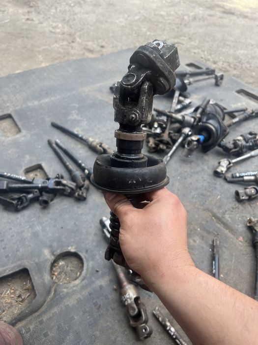 Карданчик рулевой кардан мерседес 208 Mercedes w208