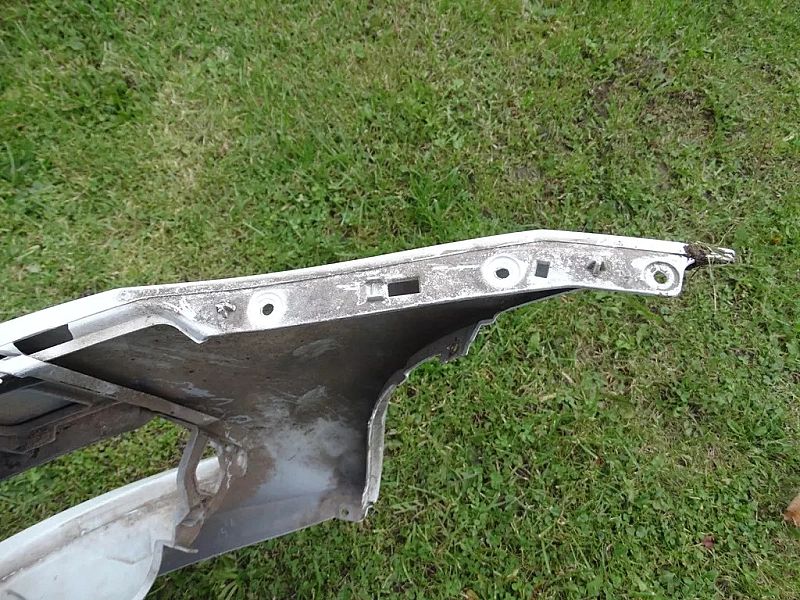 Zderzak przedni Skoda Octavia III Lift Spryski PDC
