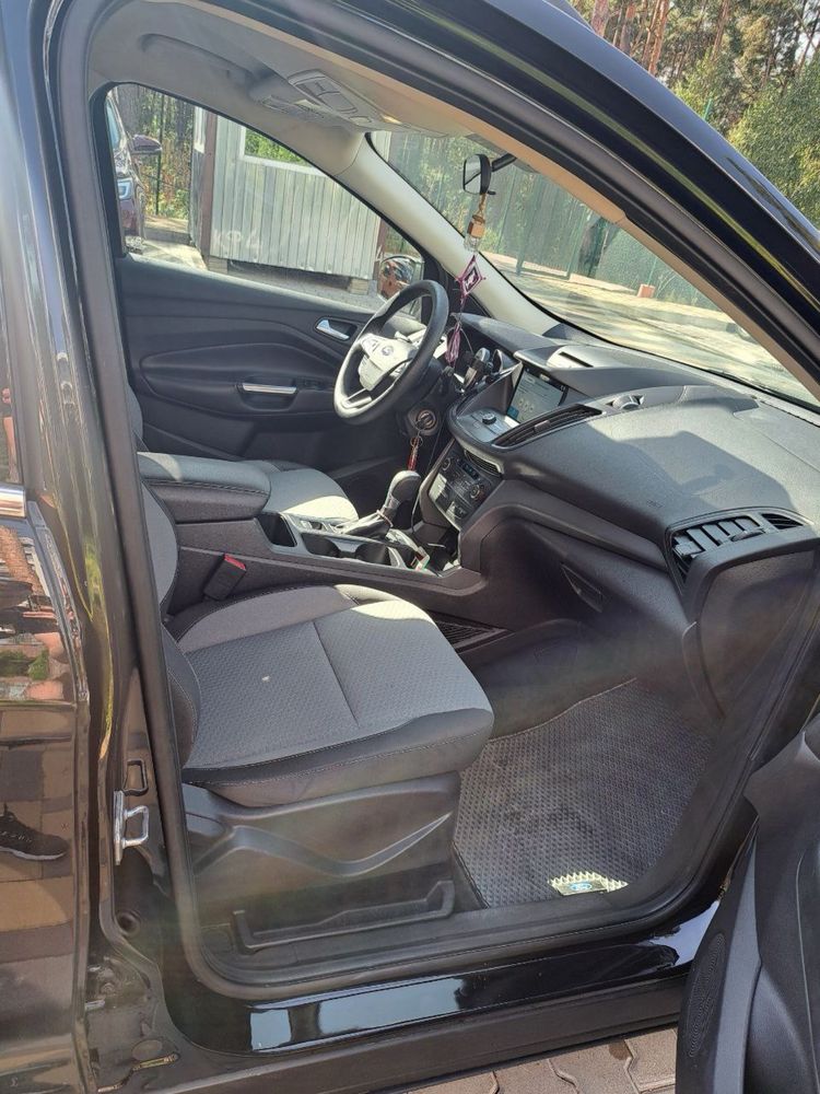 Продам Ford Escape 2017 р