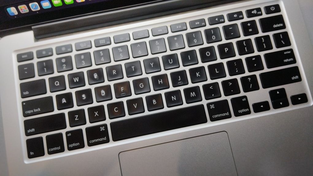 MacBook Pro 13  A1502 (Early 2015)