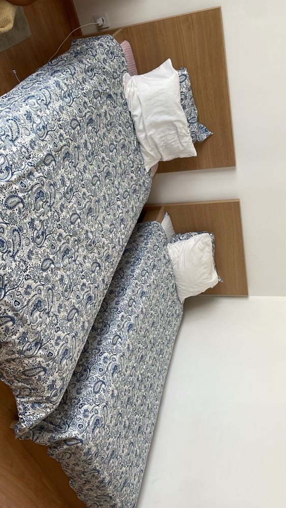 Cama de madeira ikeia