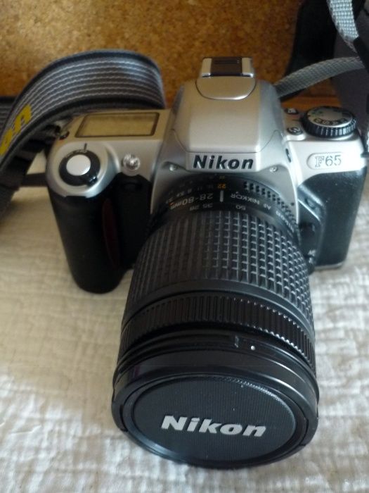 Máquina Fotográfica Nikon F65