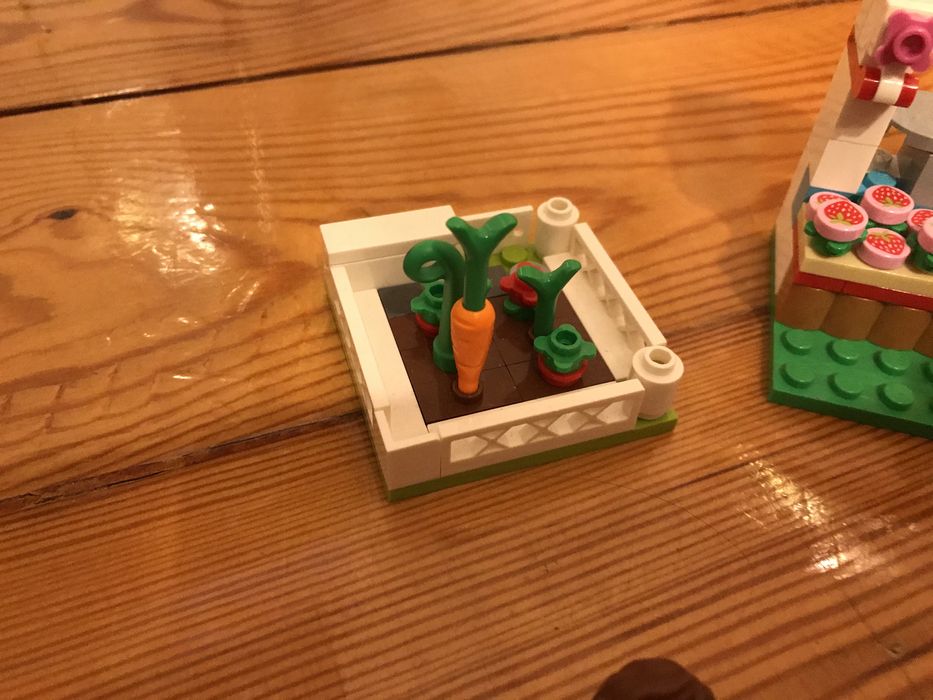 lego friends owocowe zbiory Oliwii