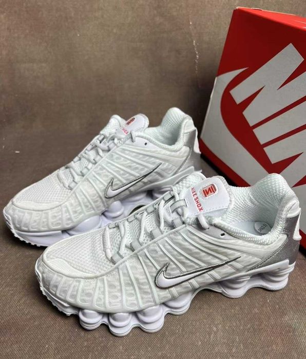 Buty Trampk Nike shox TL white R.42
