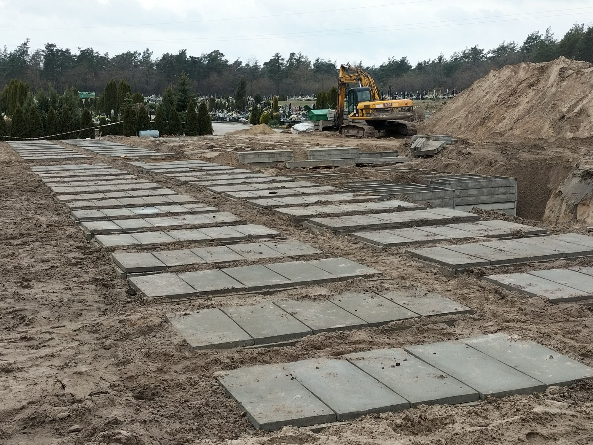 Ramy betonowe pod pomnik zbrojone PRODUCENT podkłady fundamenty