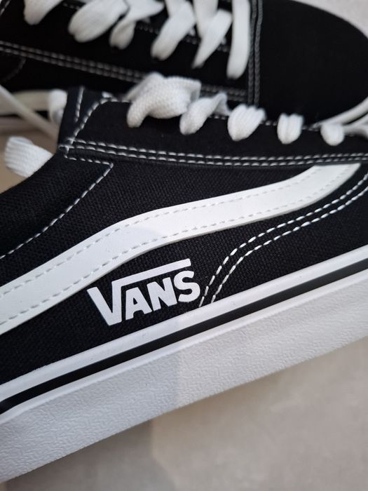 Trampki vans old skool 43